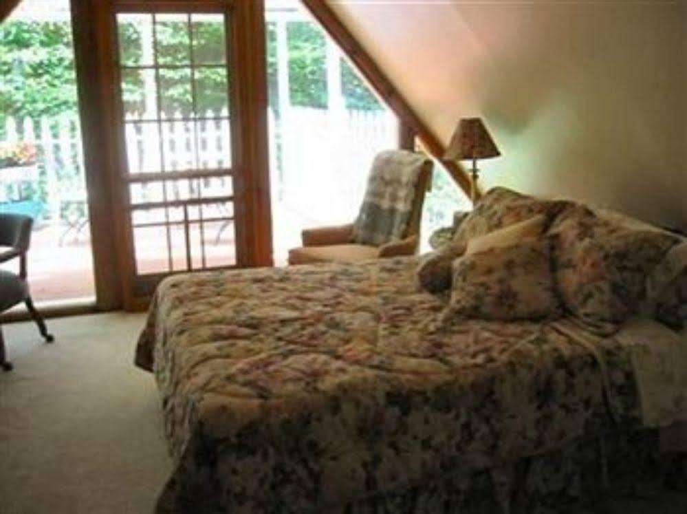 Rock Laurel Bed And Breakfast Candler Rom bilde